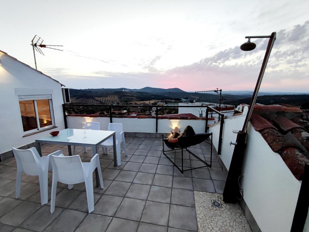 Villa La Martela De Fuentes Casa De Diseno Rural Fuentes de León Esterno foto