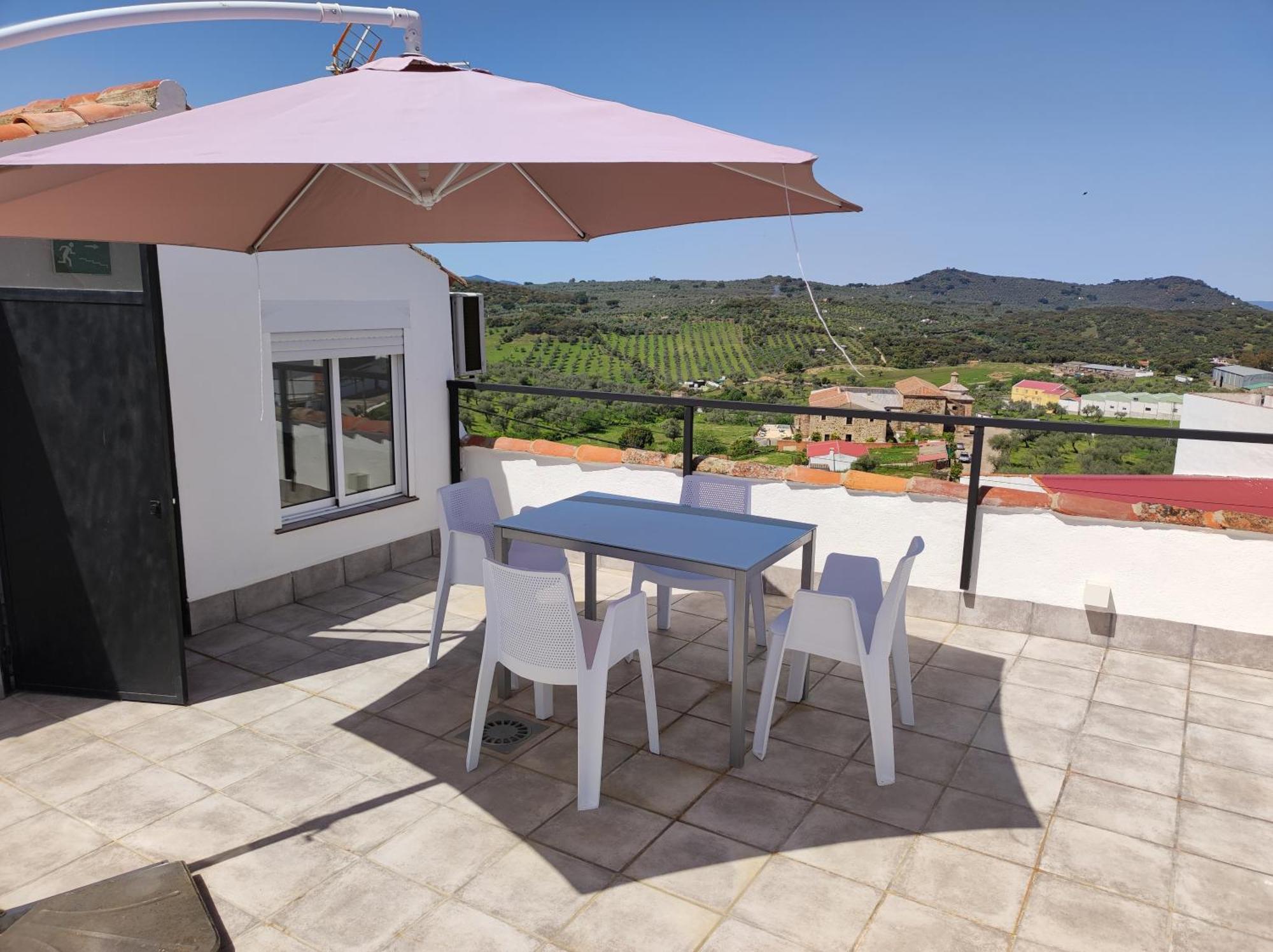 Villa La Martela De Fuentes Casa De Diseno Rural Fuentes de León Esterno foto